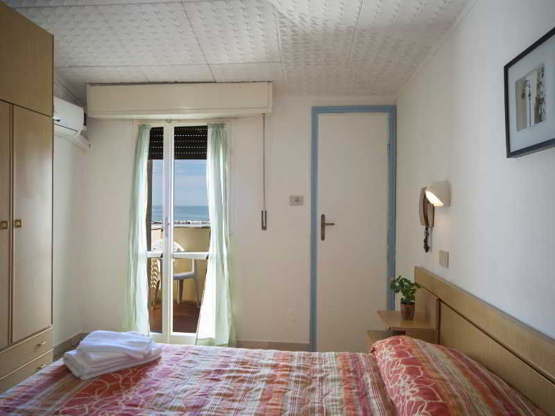Hotel Rosa Rimini Extérieur photo