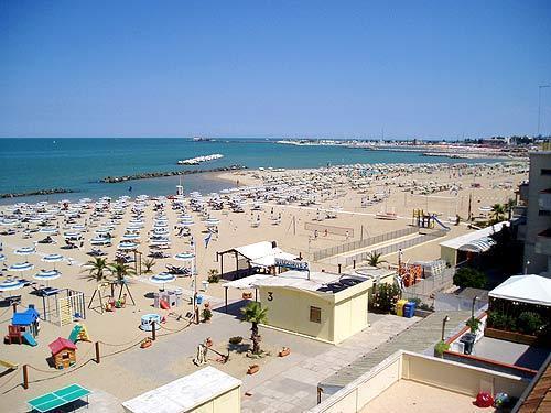 Hotel Rosa Rimini Extérieur photo