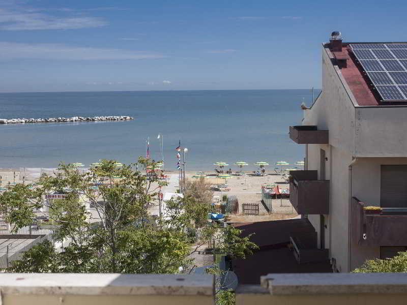 Hotel Rosa Rimini Extérieur photo